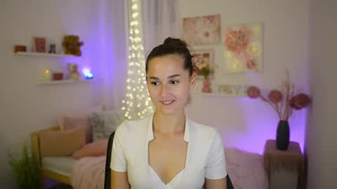 Snapshot of anita_grey_ chatting on 09.09.25 Anita Grey online show from 09.09.25