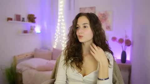 Snapshot of anita_grey_ chatting on 09.25.25 Anita Grey online show from 09.25.25