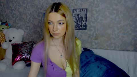 anita_moon_ online show from 12.07.24