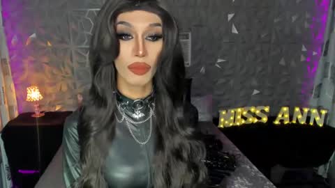 Miss Ann online show from 01.18.25