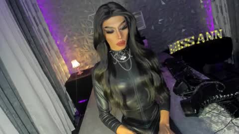 Miss Ann online show from 01.19.25