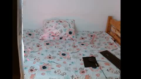 anitaturnerr online show from 02.19.25