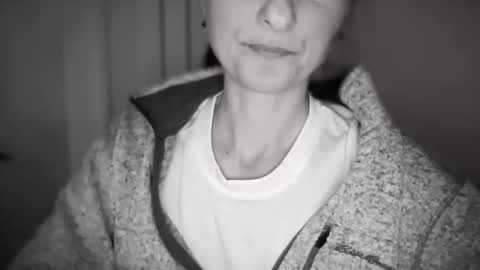 Anje online show from 10.25.25