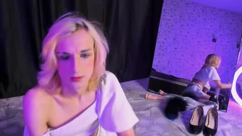 Angel online show from 10.14.25