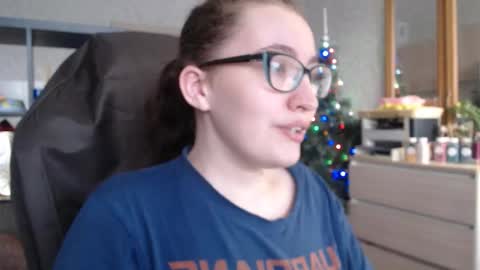 Snapshot of ankey_rayah chatting on 01.23.25 Nameless online show from 01.23.25
