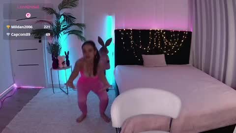 ann_woood online show from 05.12.26