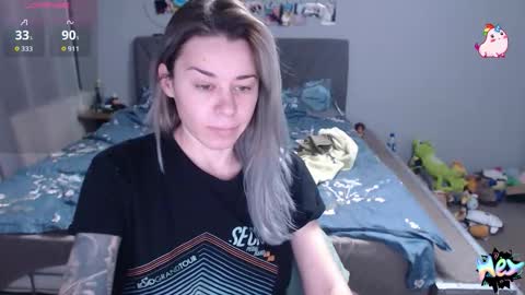 Anadirectgirl online show from 12.20.25