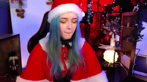 Snapshot of anna_bloom_ chatting on 12.24.24 Violett online show from 12.24.24