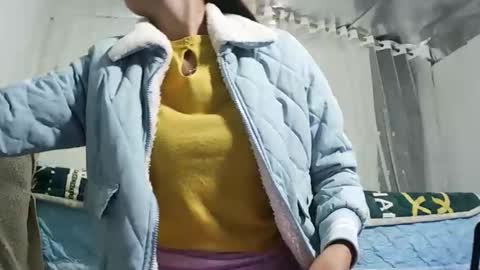 Snapshot of anna_ellen22 chatting on 11.26.25 anna_ellen22 online show from 11.26.25