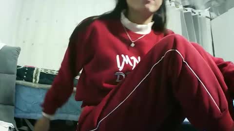 Snapshot of anna_ellen22 chatting on 12.05.25 anna_ellen22 online show from 12.05.25