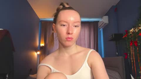 Anna online show from 04.13.26