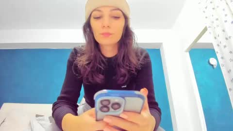 Anna online show from 02.19.25