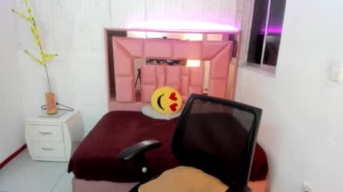 Snapshot of anna_moon18 chatting on 02.01.26 ANNA online show from 02.01.26