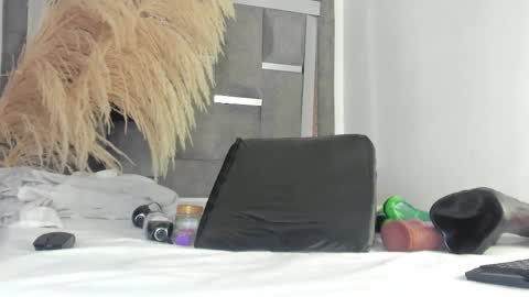 Snapshot of anna_sex_m chatting on 09.26.25 anna_sex_m online show from 09.26.25