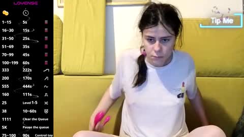 Anna online show from 12.18.25