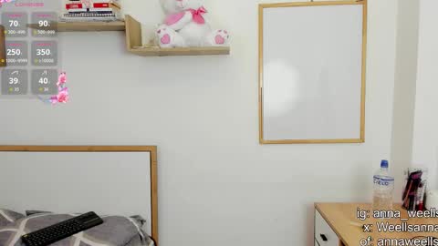  Anna Weells  online show from 10.25.25