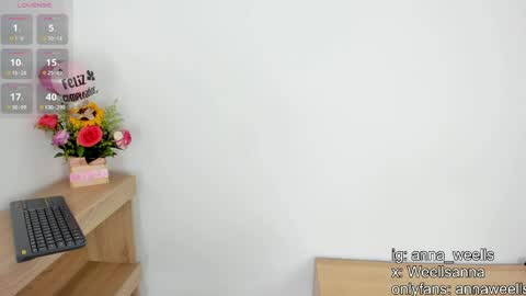  Anna Weells  online show from 04.01.26