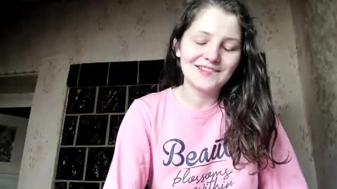 Snapshot of annaahcharm chatting on 12.07.24 annaahcharm online show from 12.07.24