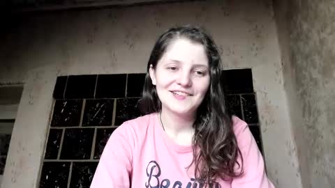 Snapshot of annaahcharm chatting on 12.15.24 annaahcharm online show from 12.15.24