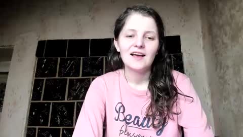Snapshot of annaahcharm chatting on 12.25.24 annaahcharm online show from 12.25.24