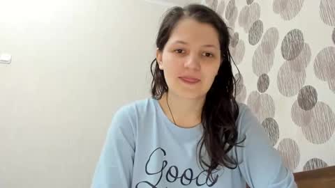 Snapshot of annaahcharm chatting on 01.09.25 annaahcharm online show from 01.09.25