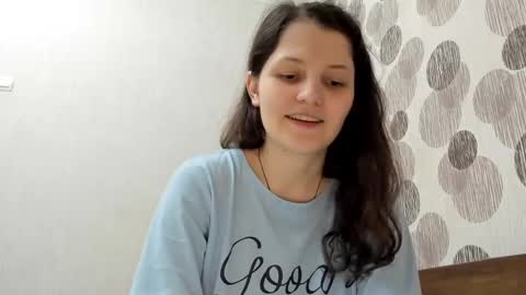 Snapshot of annaahcharm chatting on 03.11.25 annaahcharm online show from 03.11.25
