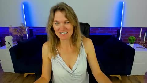 Annabel online show from 09.28.25