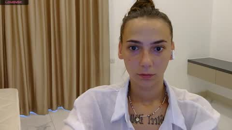 annabishop online show from 10.22.25