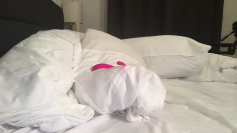 Anna online show from 02.08.25