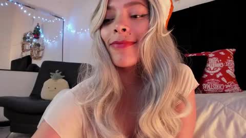 Anna online show from 12.24.24