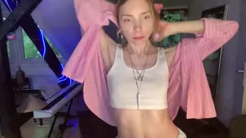Anna Darko online show from 07.12.26