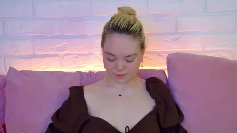 AnnaDelon online show from 09.16.25