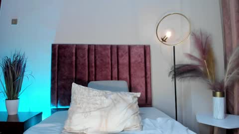 Anna Denver online show from 04.09.26