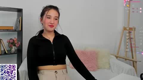 Snapshot of annaelfi chatting on 02.22.25 Anna online show from 02.22.25