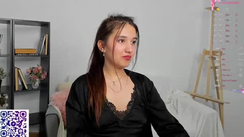 Snapshot of annaelfi chatting on 02.22.25 Anna online show from 02.22.25