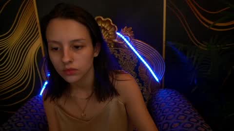 Snapshot of annaelys chatting on 02.01.25 Anna online show from 02.01.25