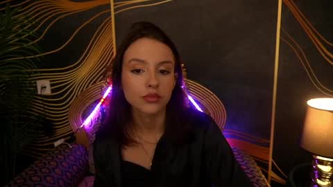 Snapshot of annaelys chatting on 03.07.25 Anna online show from 03.07.25