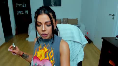 Snapshot of annagrayy chatting on 03.12.25 annagrayy online show from 03.12.25