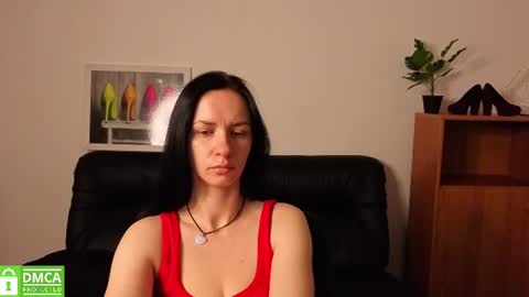 Snapshot of annakillian_kiss chatting on 06.23.26 Anna online show from 06.23.26