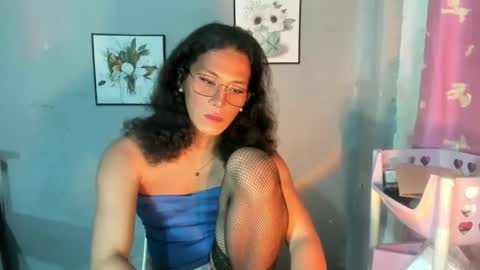 annalala22 online show from 04.13.26