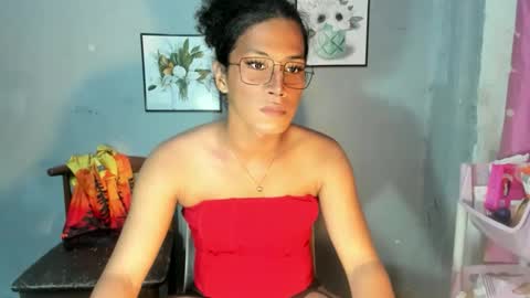 annalala22 online show from 04.15.26