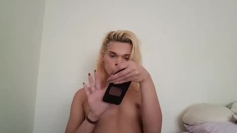 AnnaMarrie online show from 10.30.25