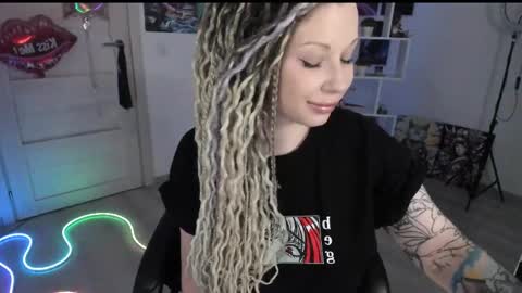 Anna online show from 04.04.26