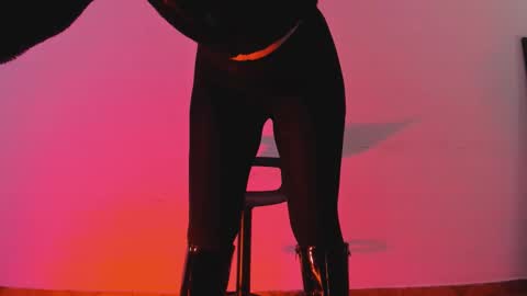 Annara Lein online show from 01.14.26