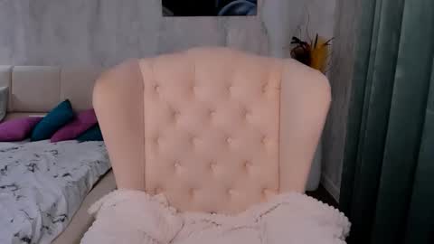 Anna online show from 10.21.25