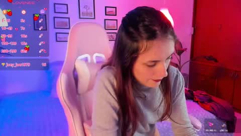 Anne online show from 12.12.24