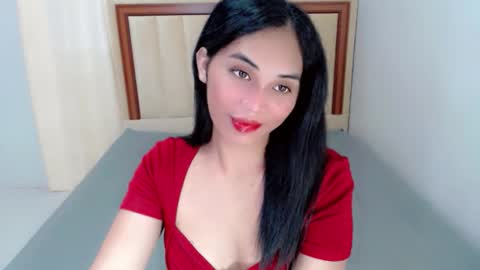 SWEET ANNE online show from 10.11.25
