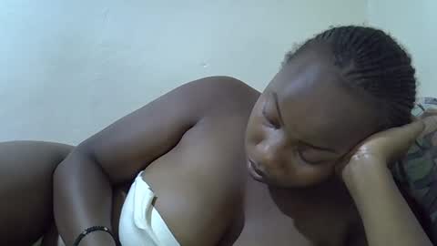 Snapshot of anne_marriee chatting on 02.18.26 Anne marrie online show from 02.18.26