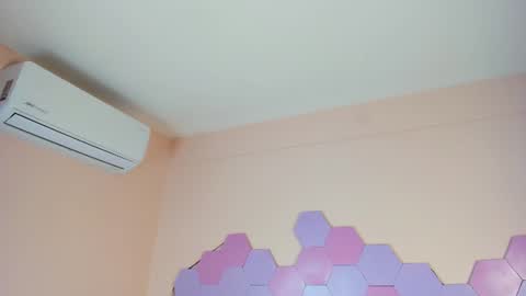 anne_millerr online show from 07.15.26