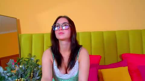 Anne online show from 12.03.25